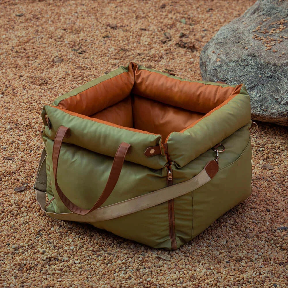 Pet Outing Lathe Luxury Faux Leather Dog Seat Pet Car Booster Bed Multi-Functional Pet Bed for Car Outing Dog/Cat Travel Seat