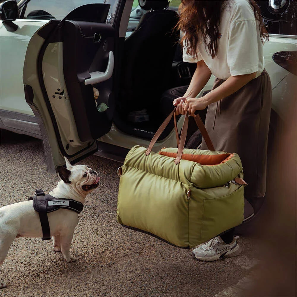 Pet Outing Lathe Luxury Faux Leather Dog Seat Pet Car Booster Bed Multi-Functional Pet Bed for Car Outing Dog/Cat Travel Seat
