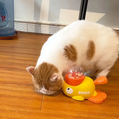 Pet cat and dog toy, little yellow duck pattern, pet intelligence, self-entertainment, food transmitter, leaky food toy